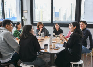 행복한 2월 25일 뉴시티